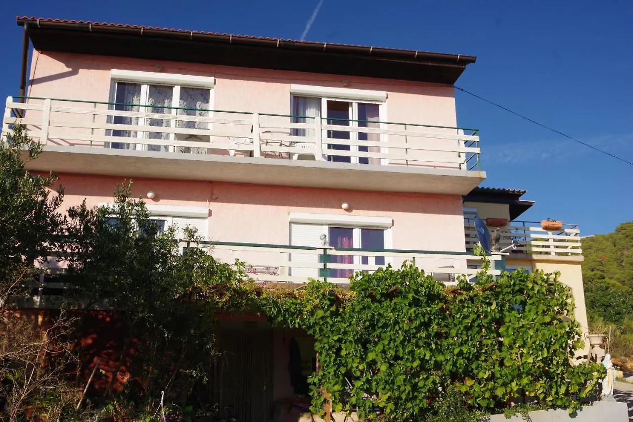 Apartments Opsenica Barbat