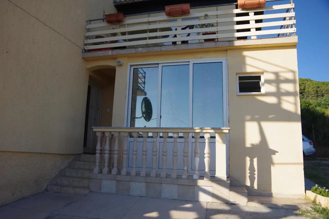 Apartments Opsenica Barbat