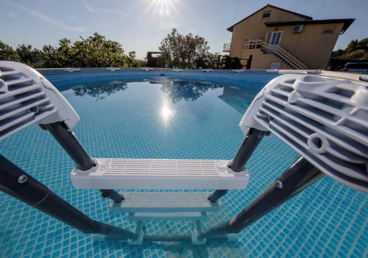 Apartments Opsenica Barbat